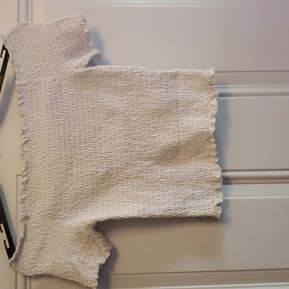 3/$25 - H&M Smocked Tee